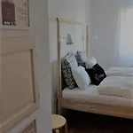 Cozy Nest With Free Parking Budapest