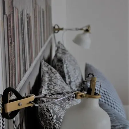 아파트 Cozy Nest With Free Parking